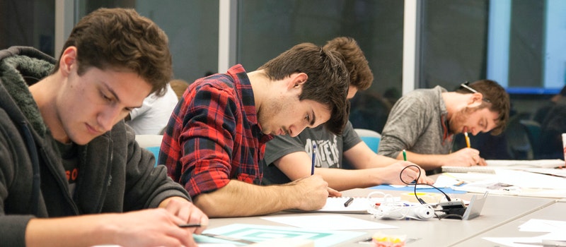 自考本科一共需要多少錢?都有哪些費用?