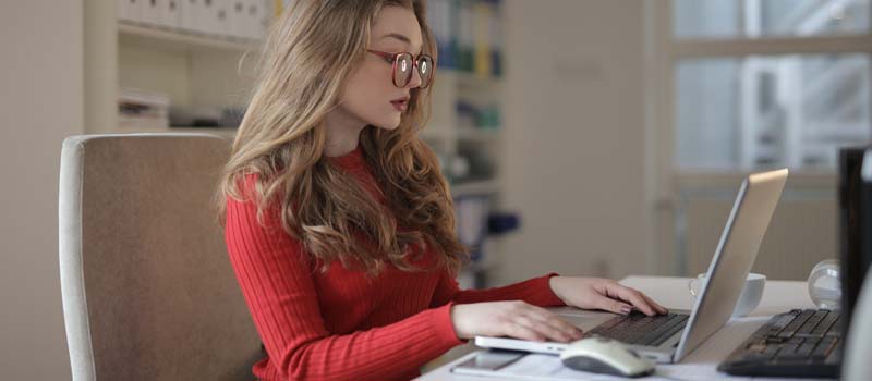 自考本科最適合女生報(bào)考的五大專業(yè)!